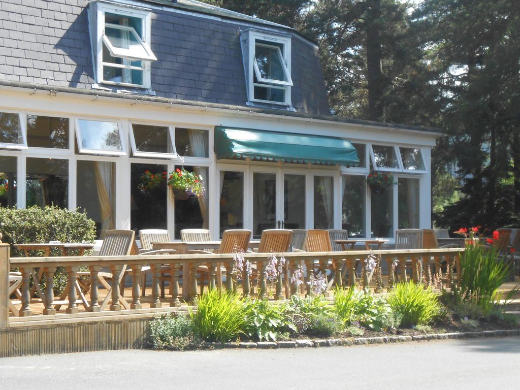Glen Lui Hotel Баллатер Экстерьер фото