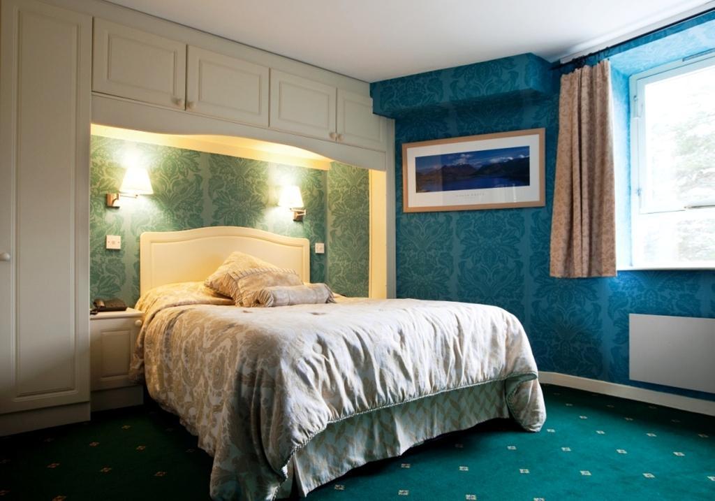 Glen Lui Hotel Баллатер Экстерьер фото