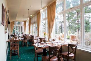Glen Lui Hotel Баллатер Экстерьер фото